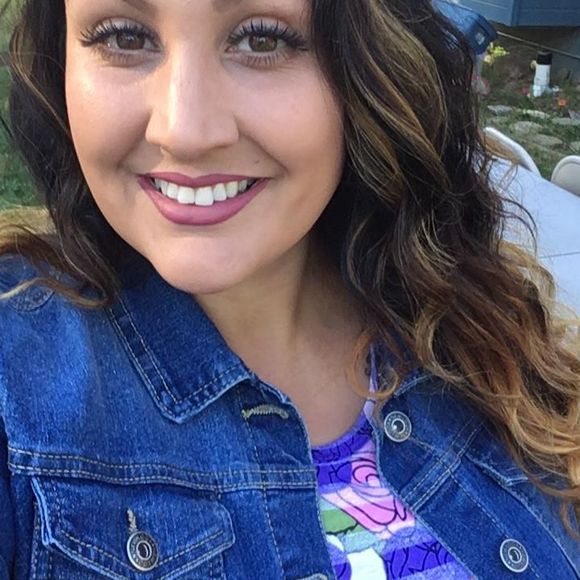 Meet your Posher, Shanta - Picture 1 of 1